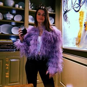 Meet your Posher, Hailey